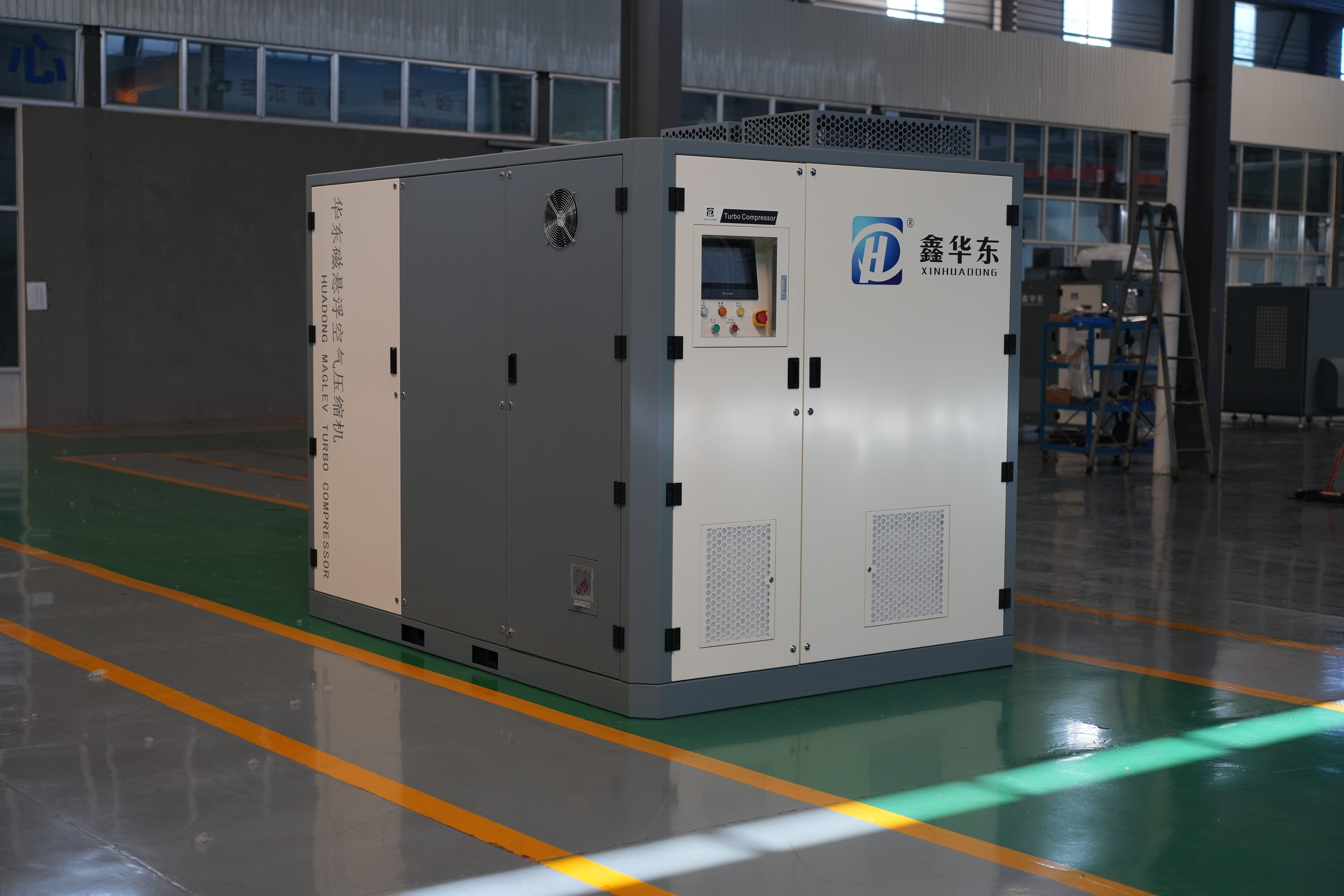 華東風機磁懸浮無油變頻壓縮機：革新工業(yè)動力，賦能高效節(jié)能新時代